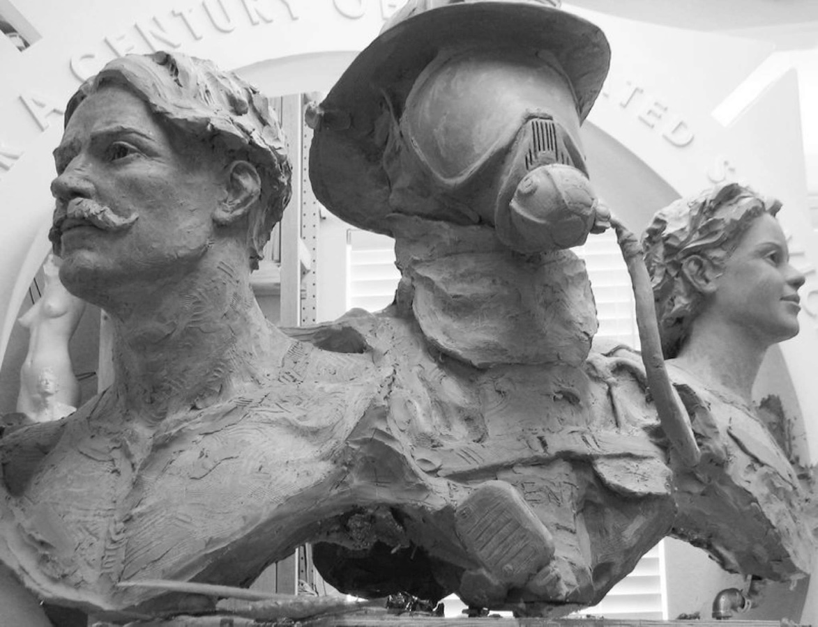 Sculptures of firefighters Past, Present and Future. Commission for National City