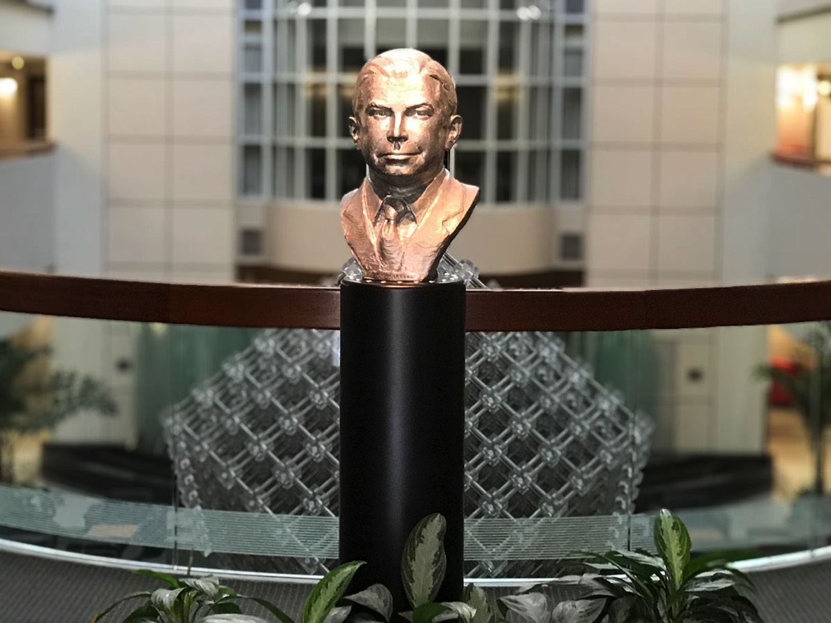 Sam Skaggs portrait sculpture installed at Scripps Research in La Jolla, California.